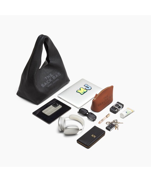 MARC JACOBS（マークジェイコブス）の「THE BOW DENIM SACK BAG/ザ ボウ デニム サック バッグ（ショルダーバッグ・レディース・インディゴブルー・ONE SIZE）」の5枚目の写真