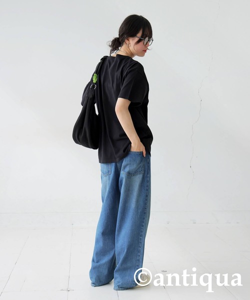 antiqua(アンティカ)の「ロゴプリントTシャツ(Tシャツ/カットソー・レディース・オートミール/ブラック/チャコールグレー・ONESIZE)」の5枚目の写真
