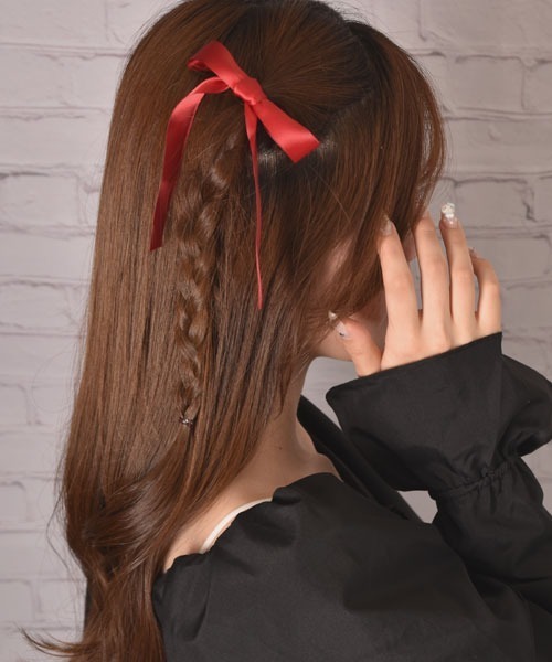 Mayree(メイリー)の「【float】サテン 光沢 リボン シンプル ヘアゴム【2個セット/12色展開】(ヘアゴム・レディース・チョコ/スモークピンク/ベビーピンク/ブラック/グレー/オフホワイト/ホワイト/ワインレッド/ミント/ネイビー/ラベンダー/グレー系・FREE)」の17枚目の写真