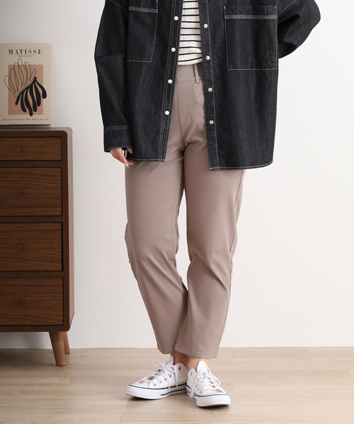 atONE(アットワン)の「接触冷感アンクル丈ストレッチパンツ(その他パンツ・レディース・ブルー/ブラック/サックスブルー/ベージュ・M/L/LL/3L)」の13枚目の写真