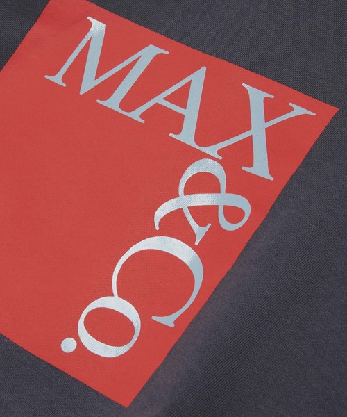 MAX&Co.（マックス アンド コー）の「Max&Co.(マックスアンドコー)Kids & Junior ブランドロゴスウェットプルオーバー（スウェット・キッズ・ダークグリーン/ホワイト・14Y/16Y/12Y）」の9枚目の写真