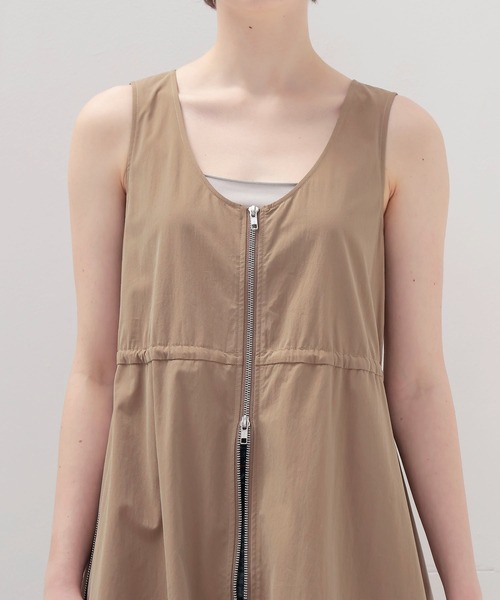 DRESSLAVE(ドレスレイブ)の「chambray fit & flare dress(シャンブレーフィット&フレアワンピース)(ワンピース・レディース・ブラック/ブラウン・38)」の5枚目の写真