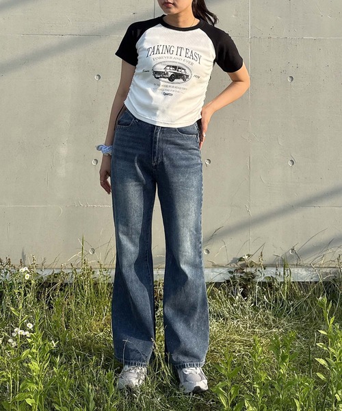 AS KNOW AS plus（アズノゥアズプラス）の「●スラリ見え フレアデニムパンツ（デニムパンツ・レディース・サックスブルー系/ブラック系/ブルー系・FREE）」の7枚目の写真