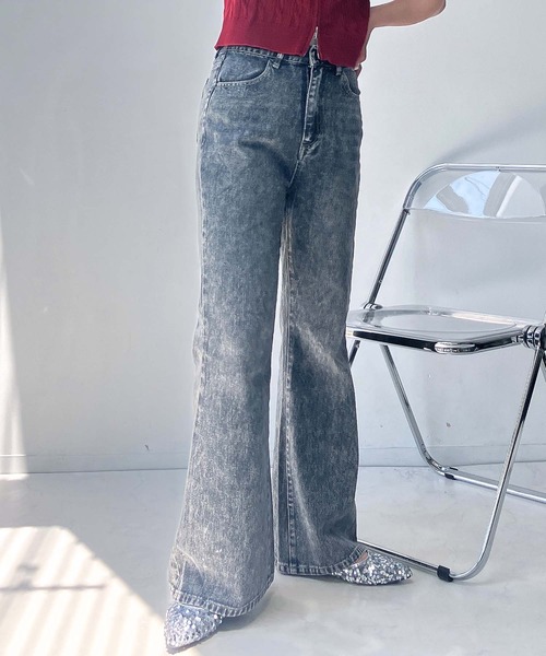 AS KNOW AS plus（アズノゥアズプラス）の「●スラリ見え フレアデニムパンツ（デニムパンツ・レディース・サックスブルー系/ブラック系/ブルー系・FREE）」の14枚目の写真