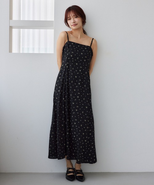 mysty woman(ミスティウーマン)の「【WEB限定】アソート柄キャミワンピース 575602(ワンピース・レディース・オフホワイト/ブラック系その他/ブラック/ブラック系その他2/ブラウン・FREE)」の20枚目の写真