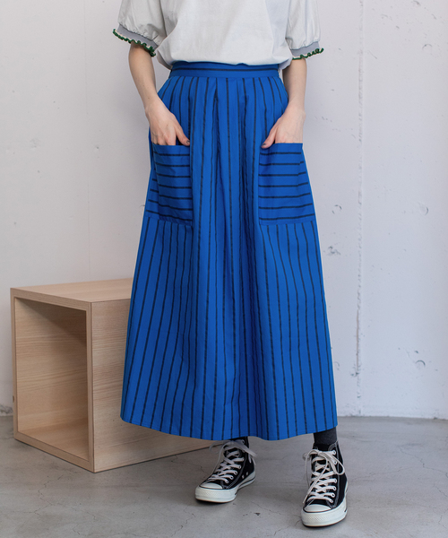 POU DOU DOU（プードゥドゥ）の「ストライプアウトポケットタックスカート（スカート・レディース・ベージュ/ブルー/アイボリー・M）」の3枚目の写真