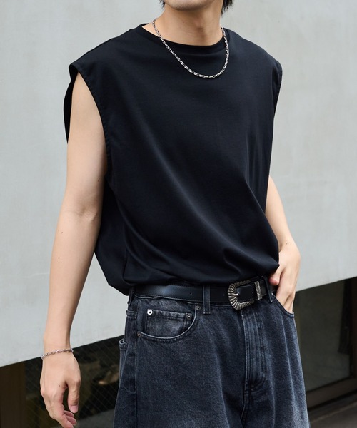 COLONY 2139(コロニートゥーワンスリーナイン)の「スマート変形ノースリーブT(Tシャツ/カットソー・メンズ・ブラック/ホワイト・MEDIUM/LARGE)」の1枚目の写真