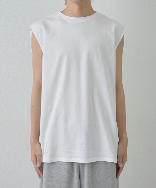 COLONY 2139(コロニートゥーワンスリーナイン)の「スマート変形ノースリーブT(Tシャツ/カットソー・メンズ・ブラック/ホワイト・MEDIUM/LARGE)」の19枚目の写真