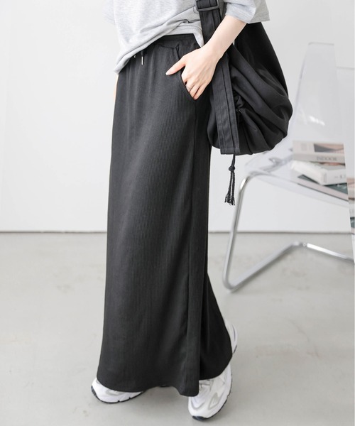 La-gemme（ラジェム）の「リラックスリブスカート（スカート・レディース・グレー/ブラック/ブラウン/ベージュ・フリー）」の2枚目の写真