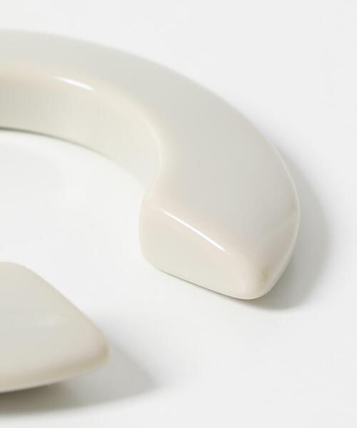 URBAN RESEARCH ROSSO WOMEN（アーバンリサーチ　ロッソ）の「CHIGNON　ホマイカCバングル（ブレスレット・レディース・アイボリー/ブラック/ブラウン・FREE）」の5枚目の写真