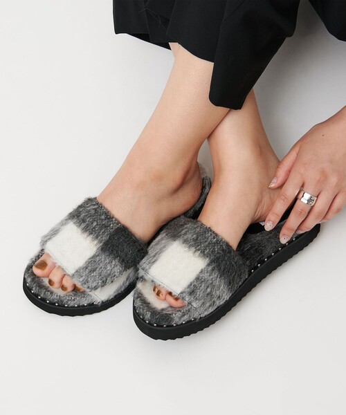 UNITED ARROWS（ユナイテッドアローズ）の「チェック スライダー サンダル（サンダル・レディース・ブラック/その他1・35/36/37/38）」の16枚目の写真