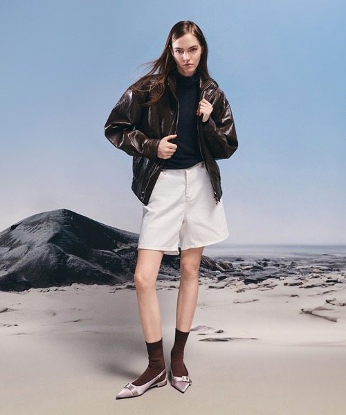 CHARLES & KEITH(チャールズ & キース)の「サテン クリスタルバックルスリングバックフラット(パンプス・レディース・スモークピンク/ブラック系その他2・22.5cm/23cm/23.5cm/24.5cm/25cm/25.5cm)」の20枚目の写真