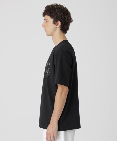 BLACK LABEL CRESTBRIDGE(ブラックレーベル・クレストブリッジ)の「【一部店舗限定】ジオメトリックロゴグラフィックTシャツ(Tシャツ/カットソー・メンズ・ブラック/オフホワイト/ピンク系その他2・XL/M/L)」の8枚目の写真