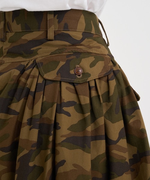 KHOKI / コッキ】Gatther-detail camouflage pants（その他パンツ