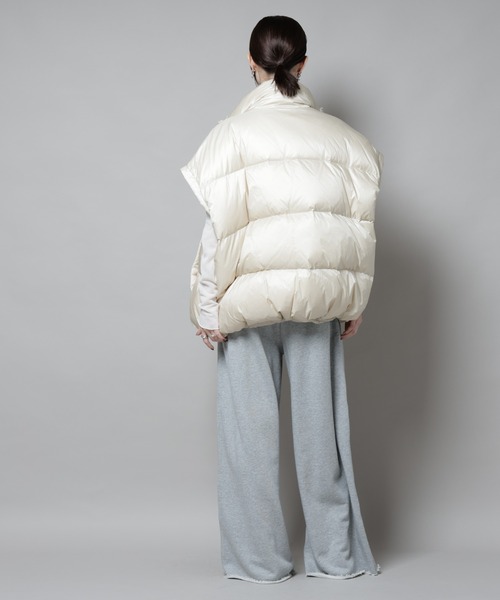 【upper hights】ChurBIGシルエットダウンベスト撥水高密度サテン upper hights】ChurBIGシルエットダウンベスト撥水高密度サテン ダウン
