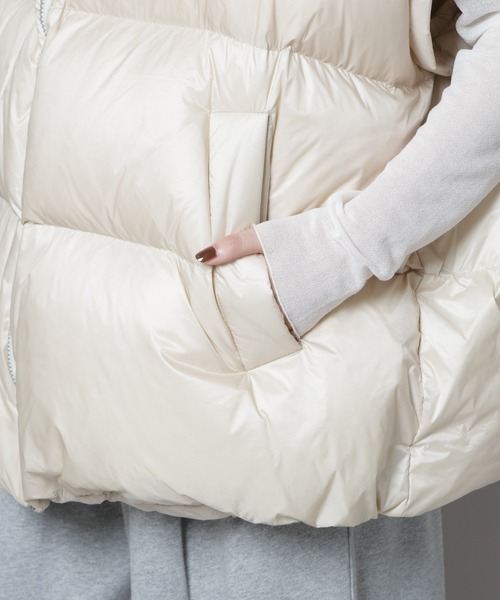 upperhights（アッパーハイツ）の「upper hights/Chur BEIGE（ダウンベスト・レディース・ベージュ・1）」の14枚目の写真