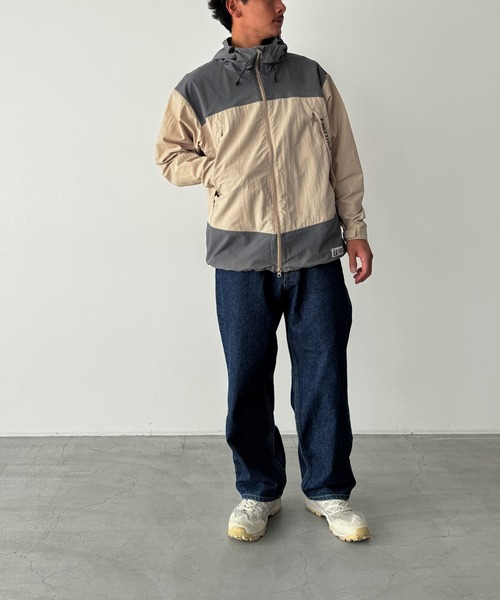 CANAL JEAN(キャナルジーン)の「Marmot Guild Jacket(ナイロンジャケット・レディース・ベージュ系その他・MEDIUM/X-LARGE)」の19枚目の写真