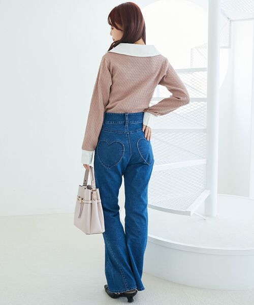 MAJESTIC LEGON（マジェスティックレゴン）の「デコルテオープンバイカラー襟ニット（ニット/セーター・レディース・ライトグレー/ブラック/ピンクベージュ/アイボリー/ボルドー・MEDIUM）」の15枚目の写真