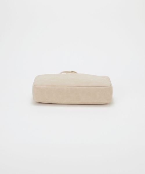 EFOLE（エフォル）の「【ZOZO限定】Suede wide boston/スエードワイドボストン（ボストンバッグ・レディース・ベージュ/ブラウン・FREE）」の4枚目の写真