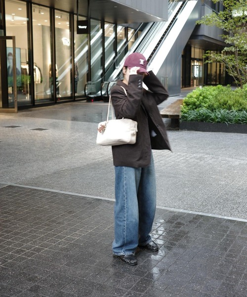 EFOLE（エフォル）の「【ZOZO限定】Suede wide boston/スエードワイドボストン（ボストンバッグ・レディース・ベージュ/ブラウン・FREE）」の17枚目の写真