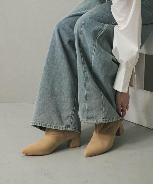 SENSE OF PLACE by URBAN RESEARCH（センスオブプレイスバイアーバンリサーチ）の「ワイドシャフトミドルブーツ（ブーツ・レディース・ブラック/ベージュ・SMALL/LARGE/MEDIUM）」の2枚目の写真