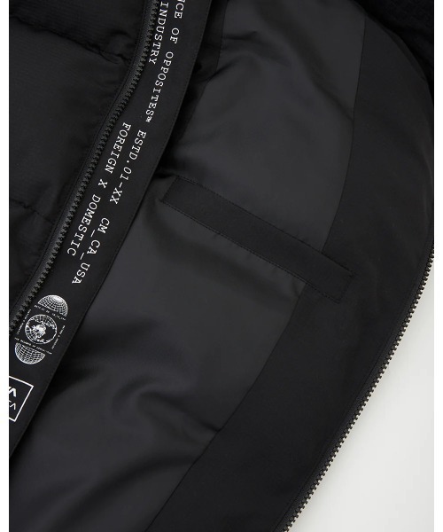 RVCA(ルーカ)の「【RVCA/ルーカ】24AW RVCA PUFFER VEST/ルーカドローコード付きエコダウンベスト(ダウンベスト・メンズ・ダークカーキ/ホワイト/ブラック・MEDIUM/SMALL)」の11枚目の写真