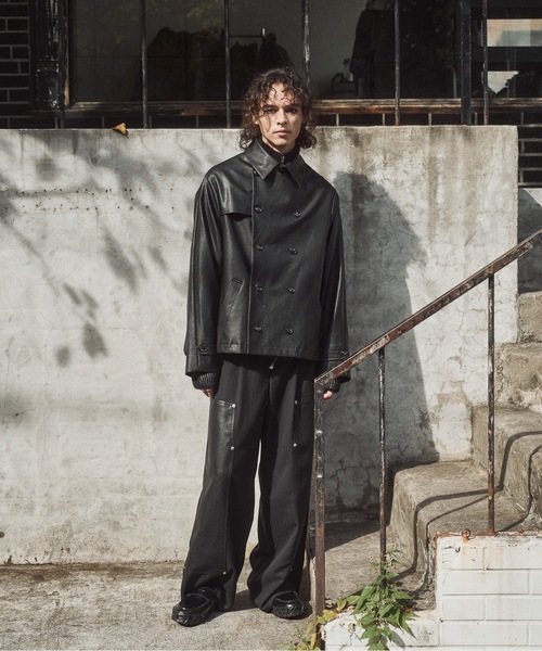 60%OFF 新品 ショート丈 Pコート M ブラック CASPER JOHN セール】Back pleats PU short trench coat/バックプリーツPUショート