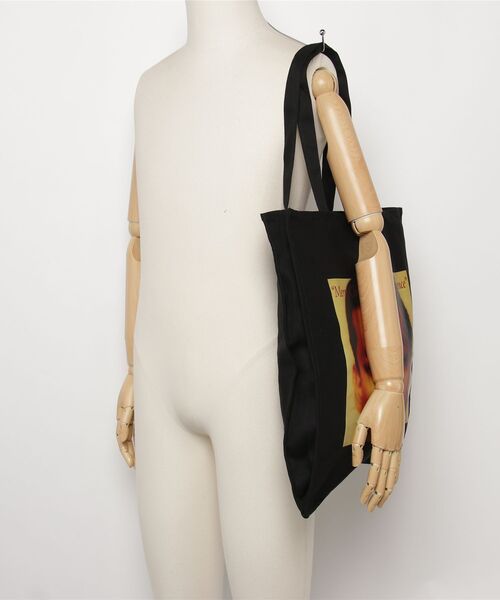 MEDICOM TOY（メディコムトイ）の「MLE 坂本龍一 「Merry Christmas Mr.Lawrence」 TOTE BAG（トートバッグ・メンズ・ブラック・FREE）」の6枚目の写真