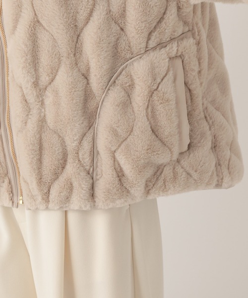 Elura（エルーラ）の「リバーシブルファージャケット/491545（ノーカラージャケット・レディース・ベージュ/チャコールグレー/ベージュ系/チャコール・SMALL/MEDIUM）」の21枚目の写真