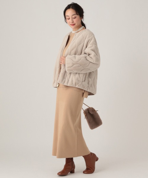 Elura（エルーラ）の「リバーシブルファージャケット/491545（ノーカラージャケット・レディース・ベージュ/チャコールグレー/ベージュ系/チャコール・SMALL/MEDIUM）」の6枚目の写真