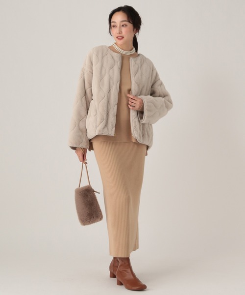 Elura（エルーラ）の「リバーシブルファージャケット/491545（ノーカラージャケット・レディース・ベージュ/チャコールグレー/ベージュ系/チャコール・SMALL/MEDIUM）」の7枚目の写真