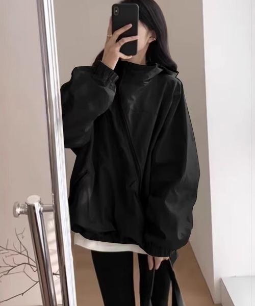 SallyLunn(サリーラン)の「斜めジップマウンテンパーカー(マウンテンパーカー・レディース・ブラック/アイボリー・LARGE/MEDIUM)」の3枚目の写真
