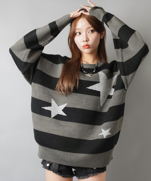 SPINNS(スピンズ)の「ふわっと可愛い☆スター×ボーダーゆるニット/ウィッシュコア(ニット/セーター・レディース・ホワイト×ブラック/ブラック×グレー/グレー系その他・ONESIZE)」の7枚目の写真