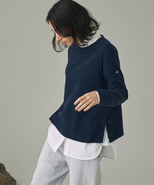 AIGLE（エーグル）の「サイドスリットボタン クルーネックフリースプルオーバー（スウェット・レディース・オフホワイト/ダークネイビー/レッド系その他・36/38/40）」の5枚目の写真