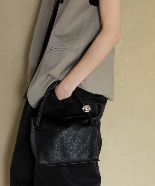 anuke（アンヌーク）の「Volume Ball Bag（ハンドバッグ・レディース・ブラック/ブラウン・FREE）」の10枚目の写真