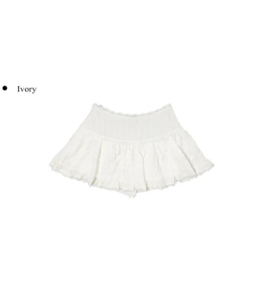 anyonemore(エニワンモア)の「anyonemore(エニワンモア)/レース ミニスカート(インナーパンツ付き)/Arting lace mini skirt(スカート・レディース・アイボリー/ブラック・M)」の1枚目の写真