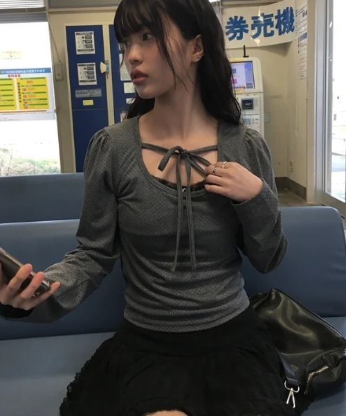 anyonemore(エニワンモア)の「anyonemore(エニワンモア)/レース ミニスカート(インナーパンツ付き)/Arting lace mini skirt(スカート・レディース・アイボリー/ブラック・M)」の15枚目の写真
