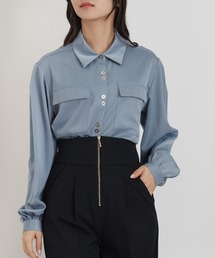 TRUDEA（トルディア）の「フラップポケットサテンシャツブラウス（シャツ/ブラウス）」