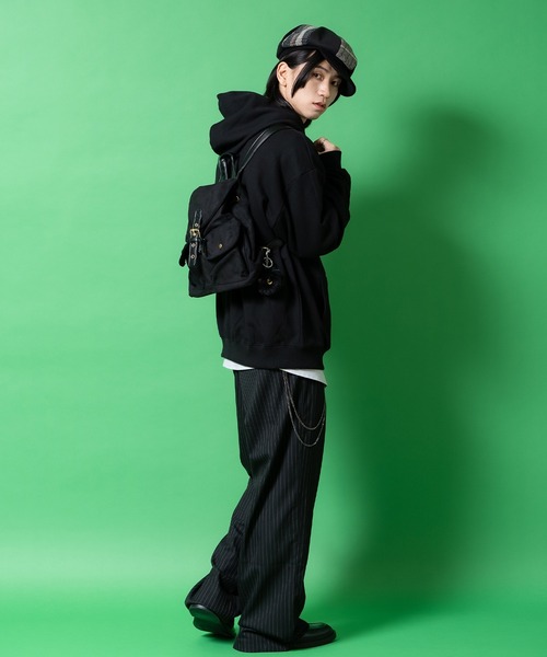 an meets zakka（アンミツザッカ）の「an meets zakka レトロフラップスウェードリュックサック（バックパック/リュック・レディース・キャメル/ブラウン/ブラック・ONESIZE）」の10枚目の写真