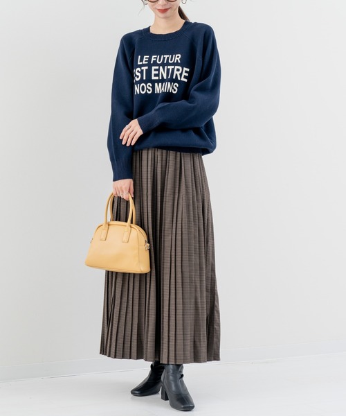 refinedworks（リファインドワークス）の「【refinedworks】スウェット のような着心地の ロゴニット（ニット/セーター・レディース・ベージュ/ネイビー/ホワイト・FREE）」の15枚目の写真