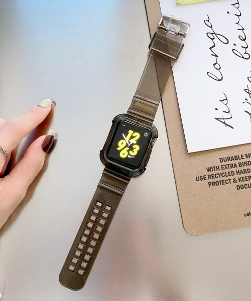 Fun & Daily（ファンアンドデイリー）の「Multi Color Apple Watch Band / アップルウオッチバンド（デジタル腕時計・レディース・ブルー/クリア/ブラック系その他/ブラック/パープル/イエロー/オレンジ/ホワイト/ピンク・A/B）」の15枚目の写真