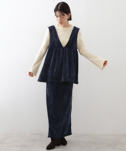 THE SHOP TK （ザ ショップ ティーケー ）の「ベロアセットアップ（セットアップ・レディース・ネイビー/ダークブラウン/ブラウン系その他・12/13）」の3枚目の写真