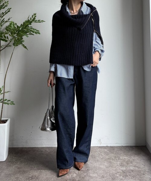 DouDou（ドゥドゥ）の「ジップアップポンチョ（ニット/セーター・レディース・ベージュ/ネイビー・FREE）」の8枚目の写真