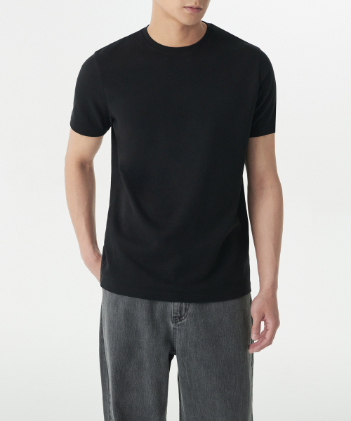 MUSINSA STANDARD（ムシンサスタンダード）の「マッスルフィットクルーネックモーダルTシャツ[ブラック]（Tシャツ/カットソー・メンズ・その他・XX-LARGE/XXX-LARGE/LARGE/MEDIUM/X-LARGE/SMALL）」の2枚目の写真