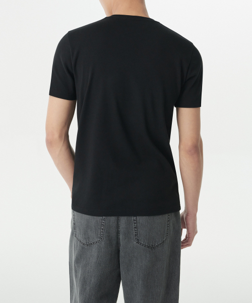 MUSINSA STANDARD（ムシンサスタンダード）の「マッスルフィットクルーネックモーダルTシャツ[ブラック]（Tシャツ/カットソー・メンズ・その他・XX-LARGE/XXX-LARGE/LARGE/MEDIUM/X-LARGE/SMALL）」の3枚目の写真
