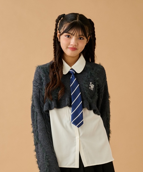 Bibiy ネイビー クロップドニットセーター　完売品 Bibiy ネイビー ケーブル編み クロップドセーター - メルカリ