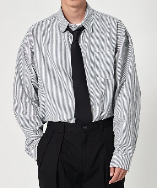TAKEASY（テイクイージー）の「シティストライプオーバーシャツ（シティブルー）（シャツ/ブラウス・メンズ・その他・SMALL/MEDIUM/LARGE）」の3枚目の写真