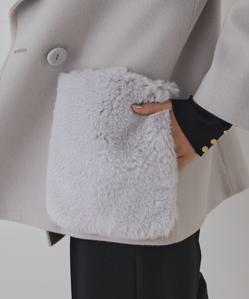 GRACE CONTINENTAL（グレースコンチネンタル）の「ファーポケットピーコート（ピーコート・レディース・サックスブルー/ブラック/ベージュ・36/38）」の20枚目の写真