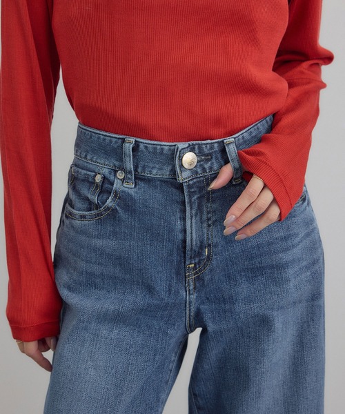 RED CARD TOKYO（レッドカード）の「【RED CARD TOKYO（レッドカードトーキョー）】35th Anniv. Wide（デニムパンツ・レディース・ブルー系その他4・24/25/22/23）」の6枚目の写真