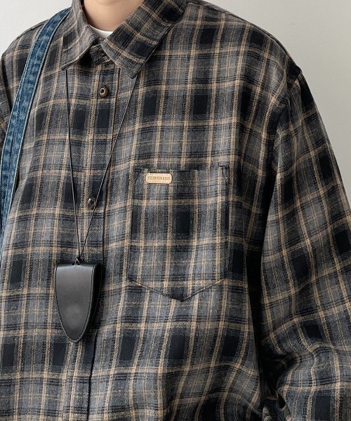 FreeZone(フリーゾーン)の「ビッグシルエットチェックシャツ(シャツ/ブラウス・メンズ・ブラウン/グレー・F)」の18枚目の写真